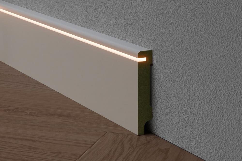 LED plint midden
